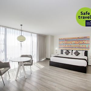 Hotel El Ejecutivo by Reforma Avenue
